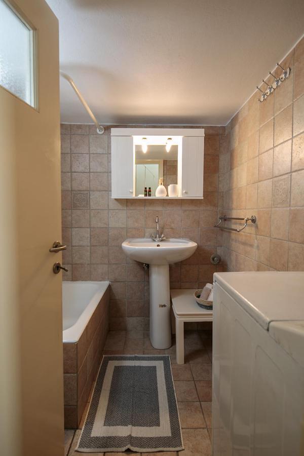 Green Loft Room In Naxos Chora Naxos City المظهر الخارجي الصورة